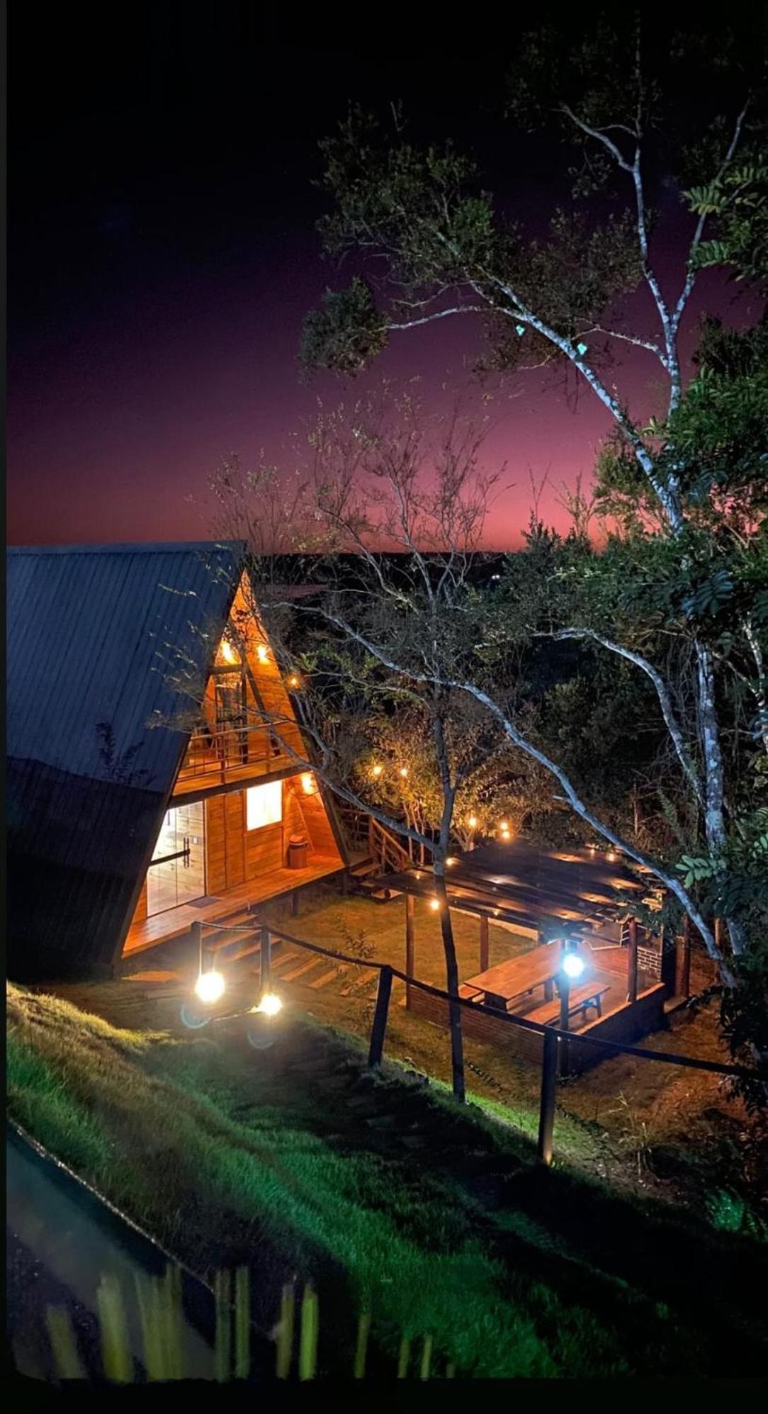 Chale Recanto - Ofuro, Banheira, Vista, Cachoeira E Lago Alexania Luaran gambar